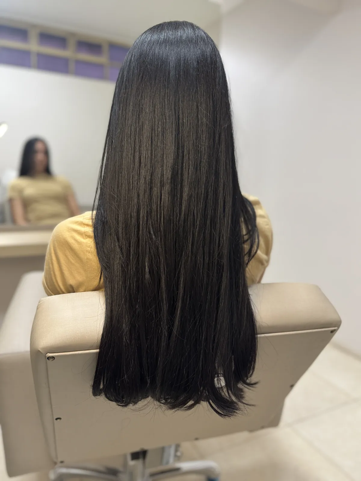 Escova em cabelo longo preto
